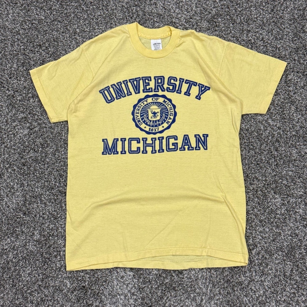 Vintage 70s University of Michigan T-Shirt Yellow Action Sportswear Mens S/M VTG